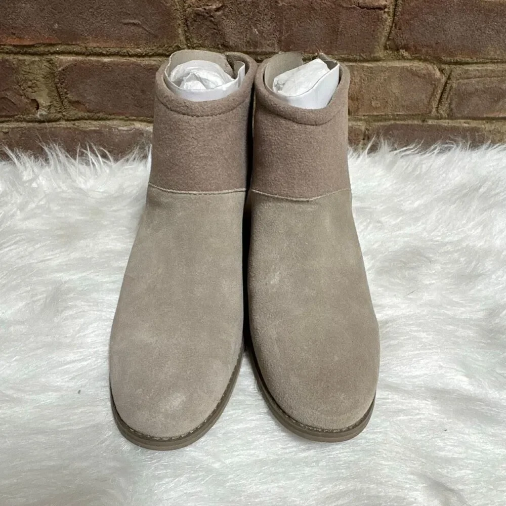 Toms Boots Womens 9.5 Lacy Ankle Bootie Beige Suede Side Zip Block Heels Casual